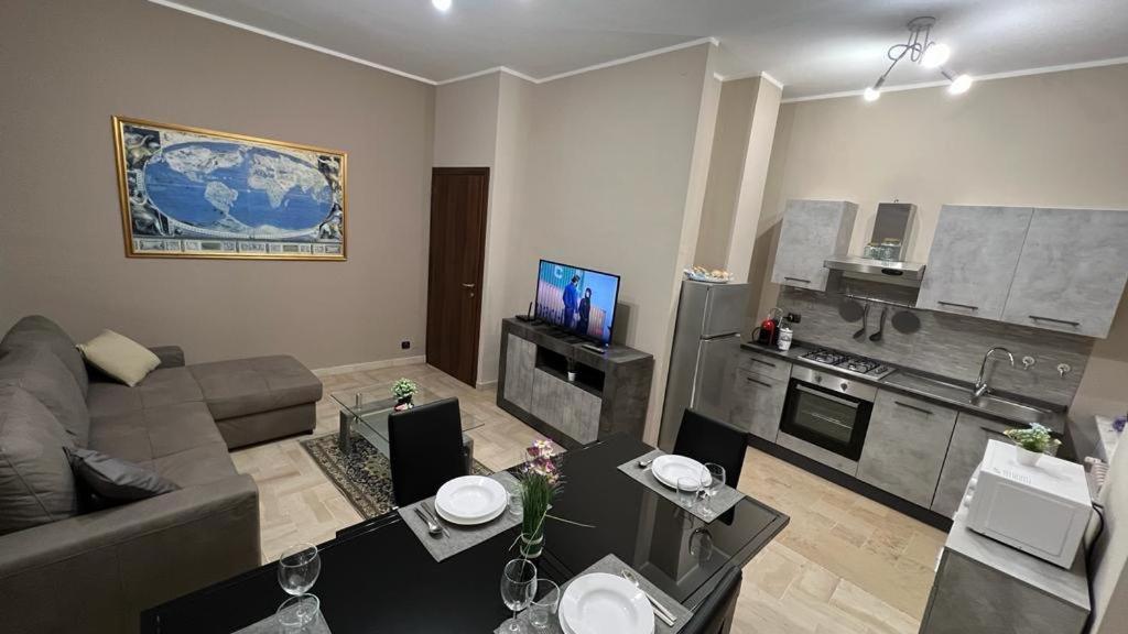شقة Casa Di Paola 2 آستي المظهر الخارجي الصورة